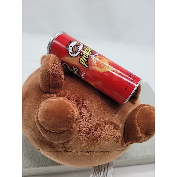 ZURU Snackles Terry Bear w/ Pringles Chips 5" Mini Brands Stuffed Animal Plush - Picture 14 of 15